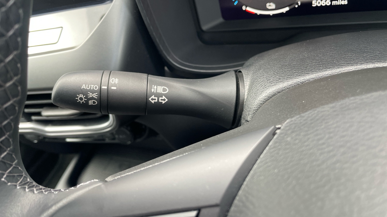 Used Nissan Juke 2024 for sale - 78031411: Photo 41