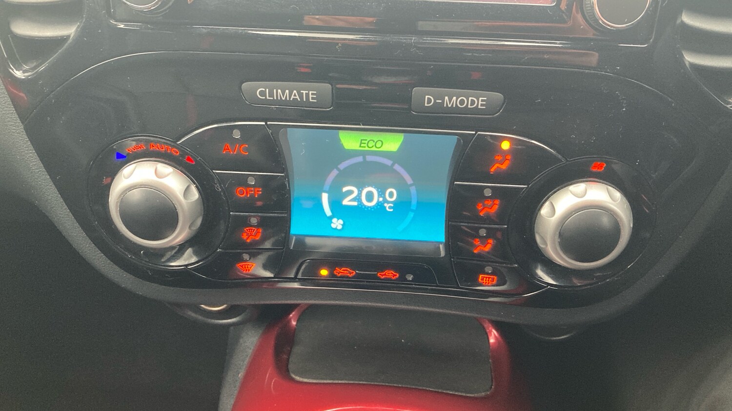 Used Nissan Juke 2017 for sale - 77543525: Photo 33