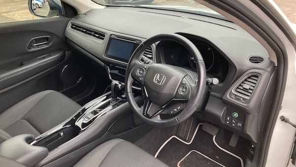 Used Honda HR-V 2018 for sale - 76321670: Photo 11