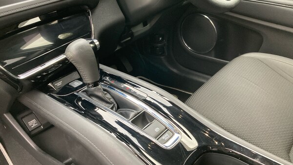 Used Honda HR-V 2018 for sale - 76321670: Photo 13