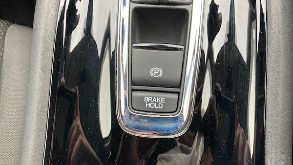Used Honda HR-V 2018 for sale - 76321670: Photo 30