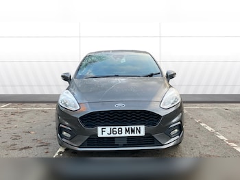 Used Ford Fiesta 2018 for sale - 76831480: Photo