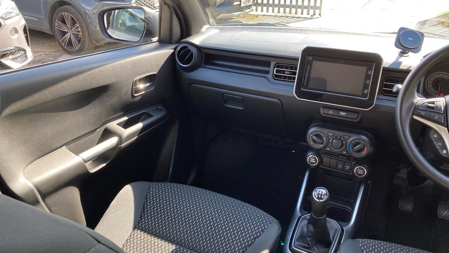 Used Suzuki Ignis 2023 for sale - 78198689: Photo 14