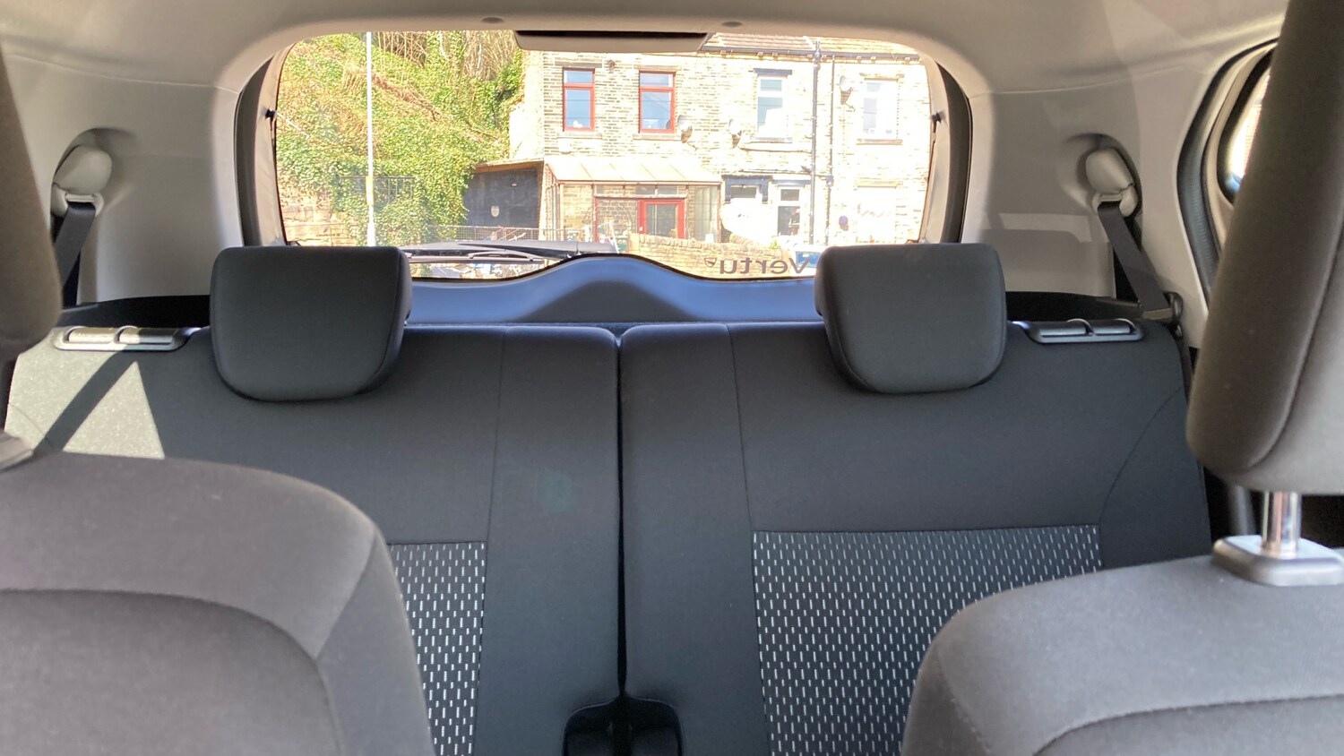 Used Suzuki Ignis 2023 for sale - 78198689: Photo 15