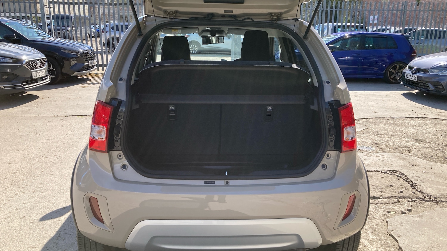 Used Suzuki Ignis 2023 for sale - 78198689: Photo 4