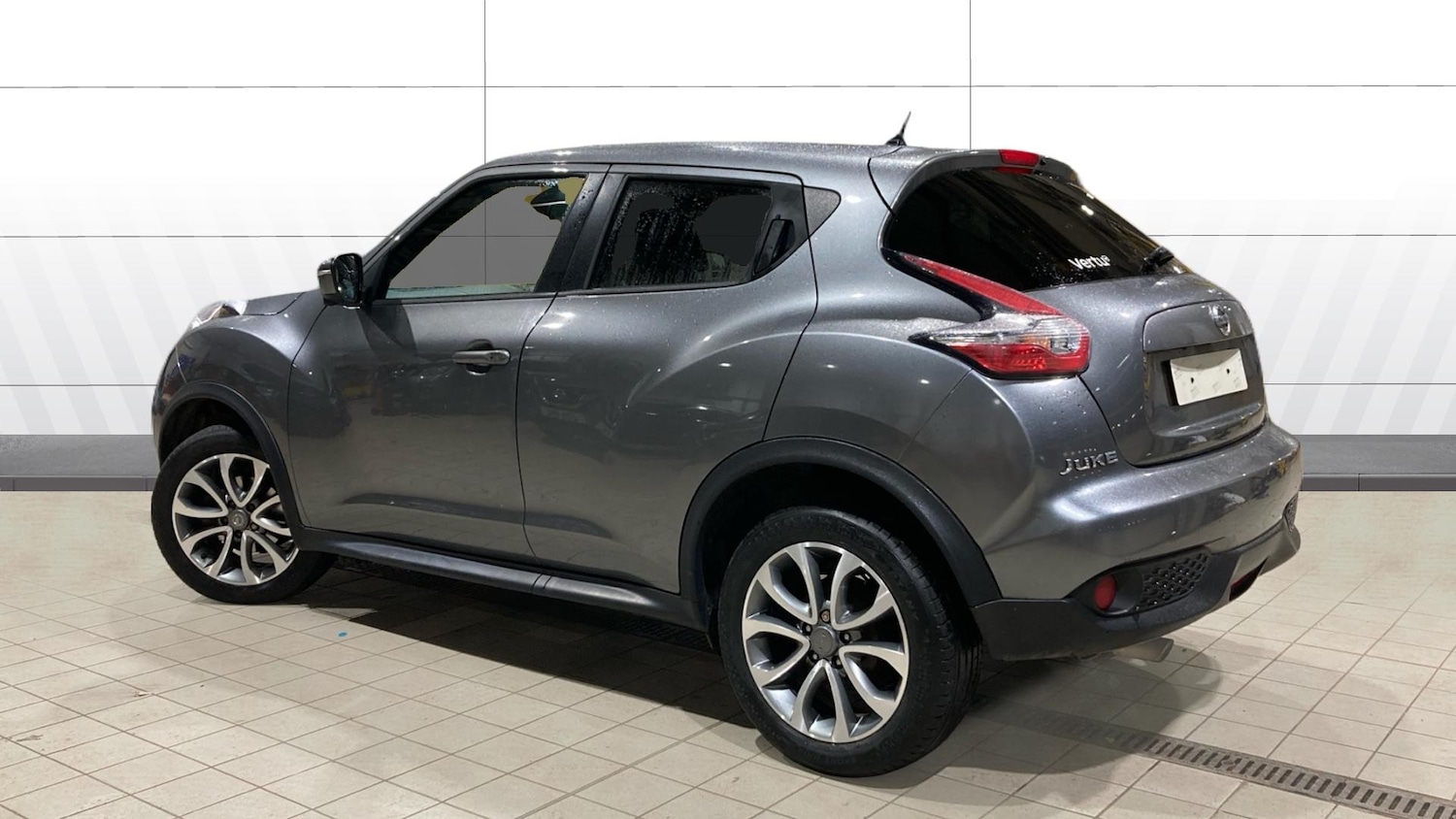 Used Nissan Juke 2018 for sale - 77530174: Photo 2