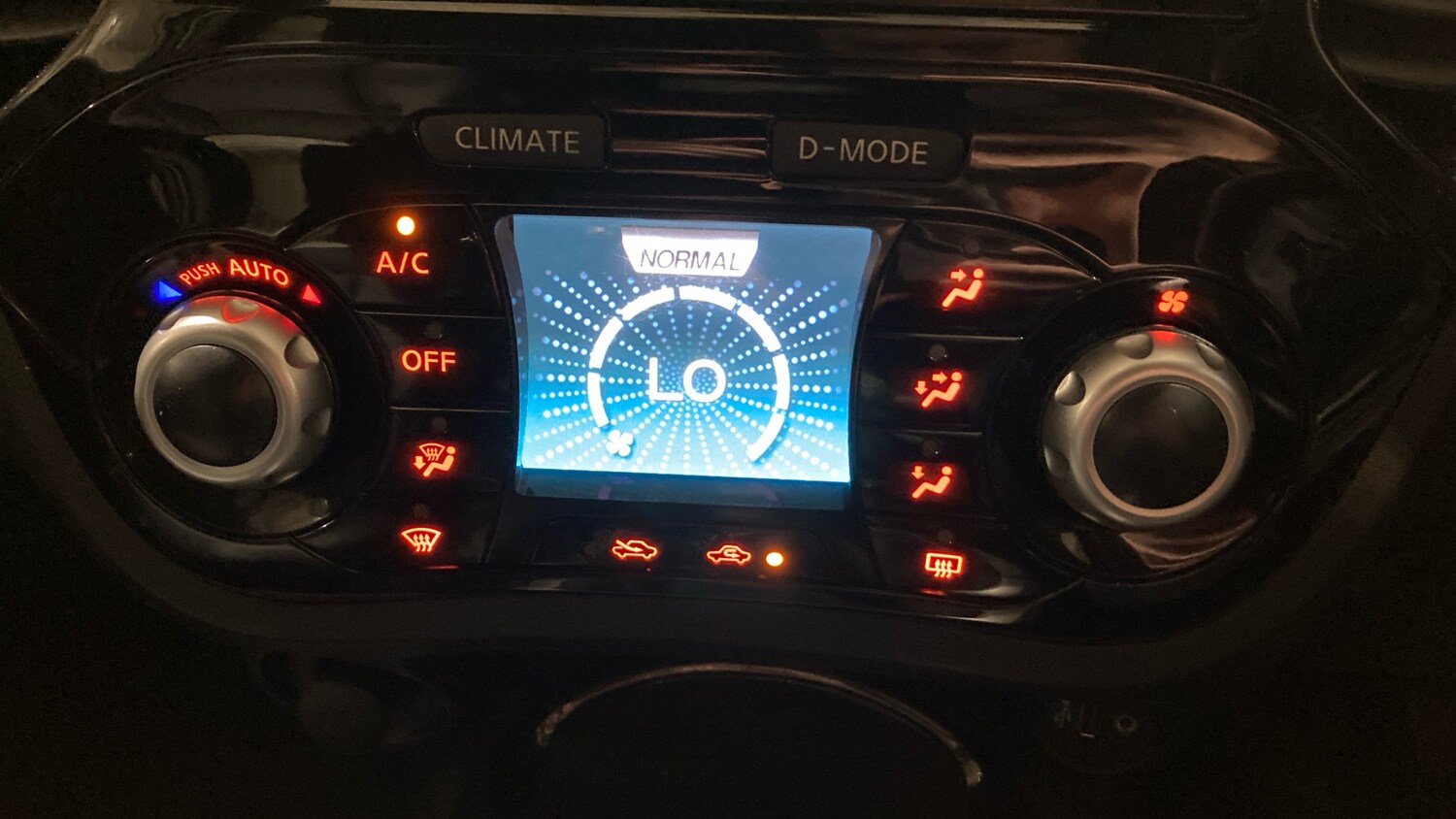 Used Nissan Juke 2018 for sale - 77530174: Photo 24