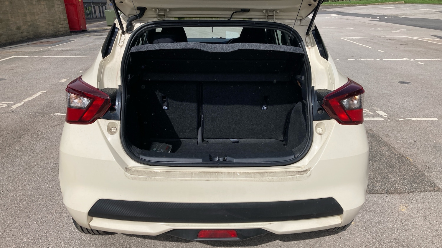 Used Nissan Micra 2018 for sale - 78168651: Photo 4