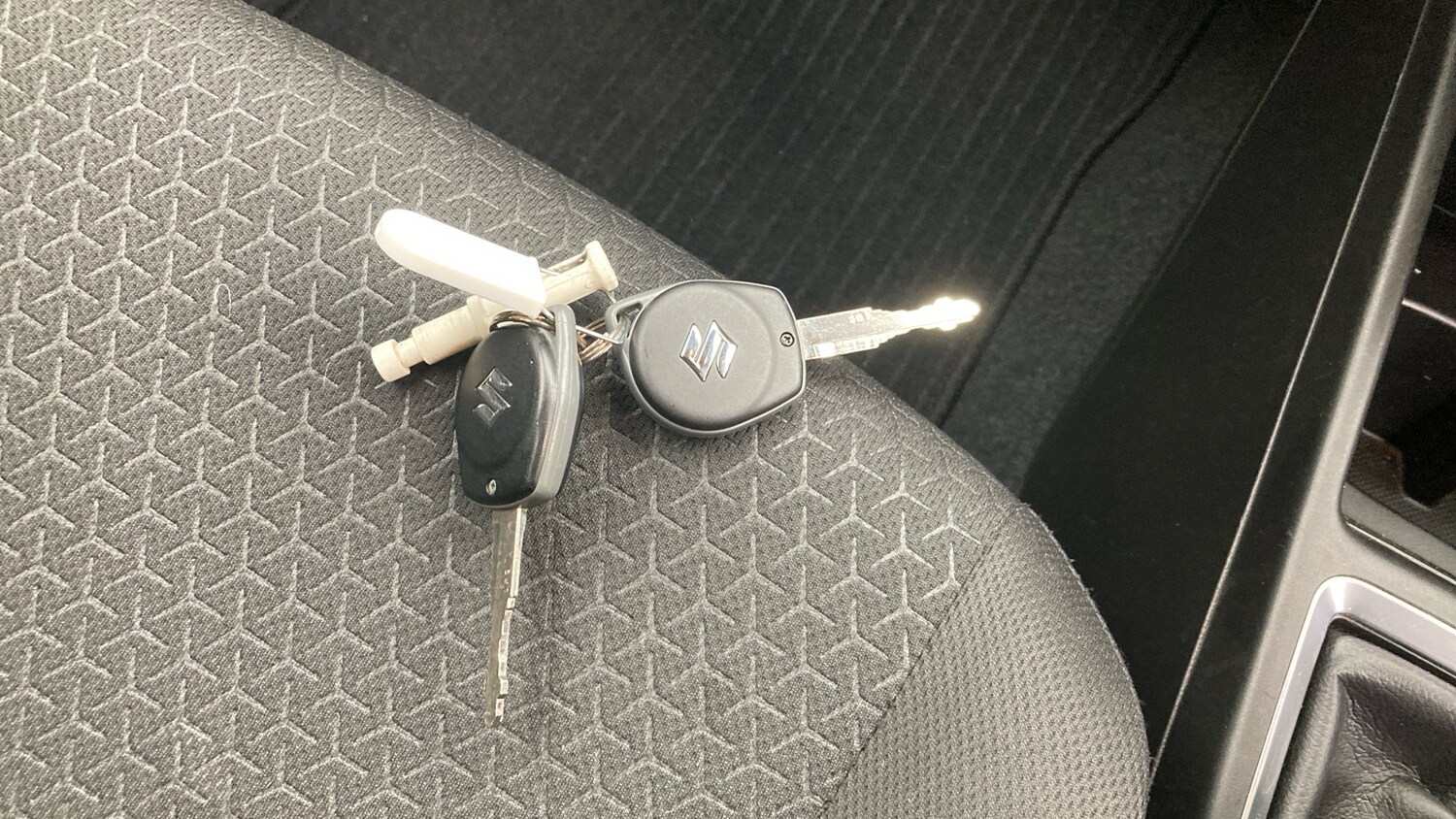 Used Suzuki Swift 2023 for sale - 76554868: Photo 20