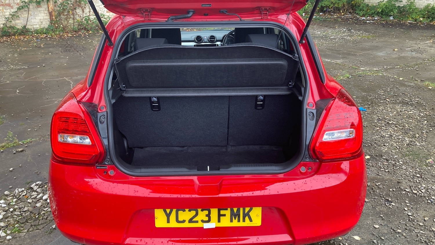 Used Suzuki Swift 2023 for sale - 76554868: Photo 4