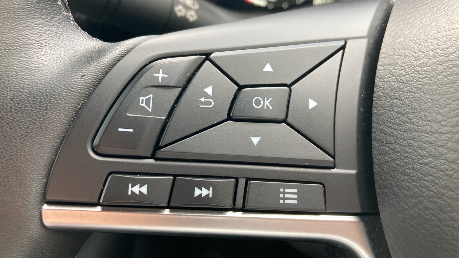 Used Nissan Juke 2024 for sale - 76219635: Photo 22