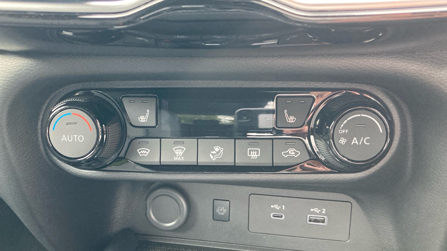 Used Nissan Juke 2024 for sale - 76219635: Photo 26