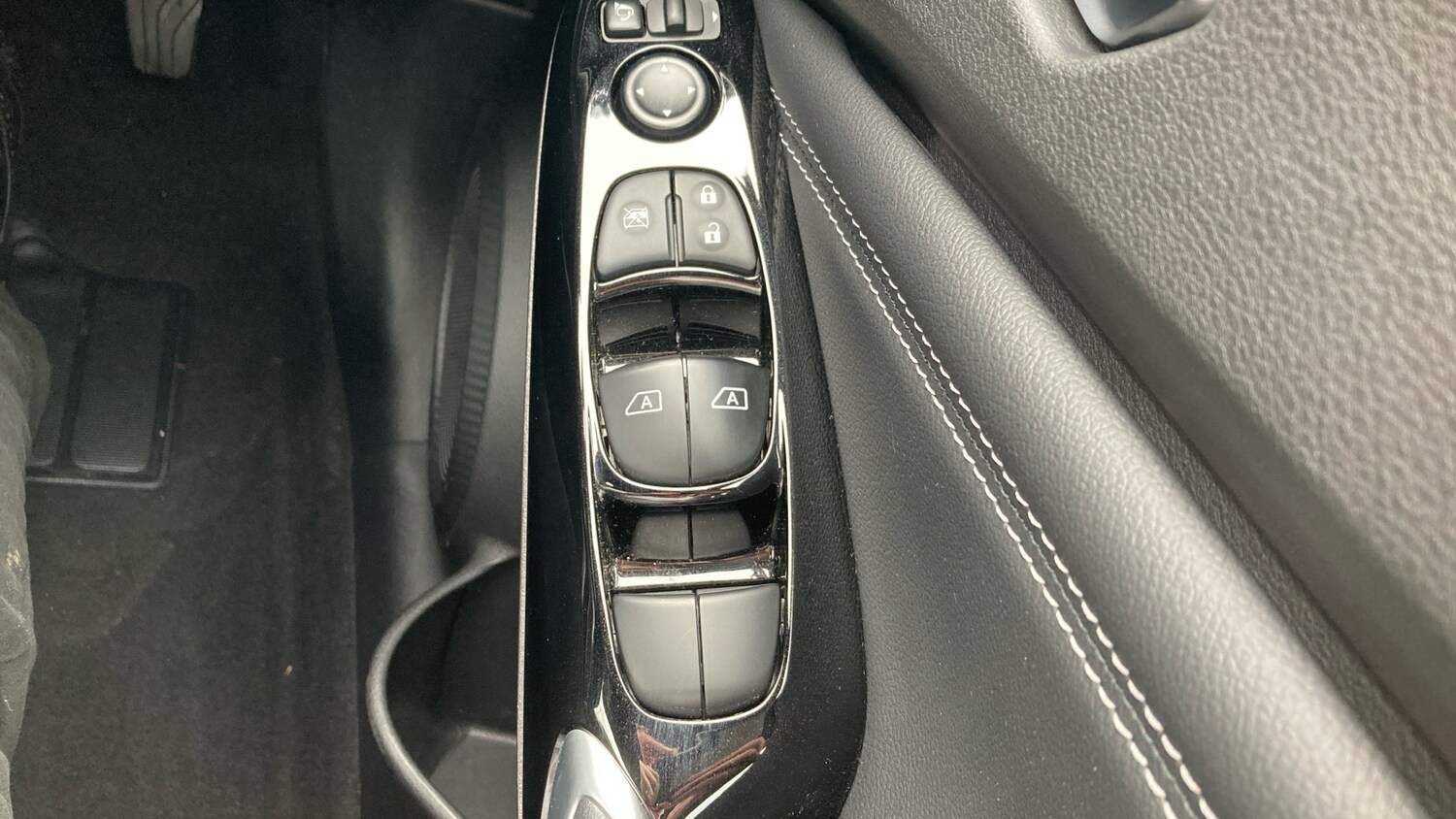 Used Nissan Juke 2024 for sale - 76219635: Photo 29