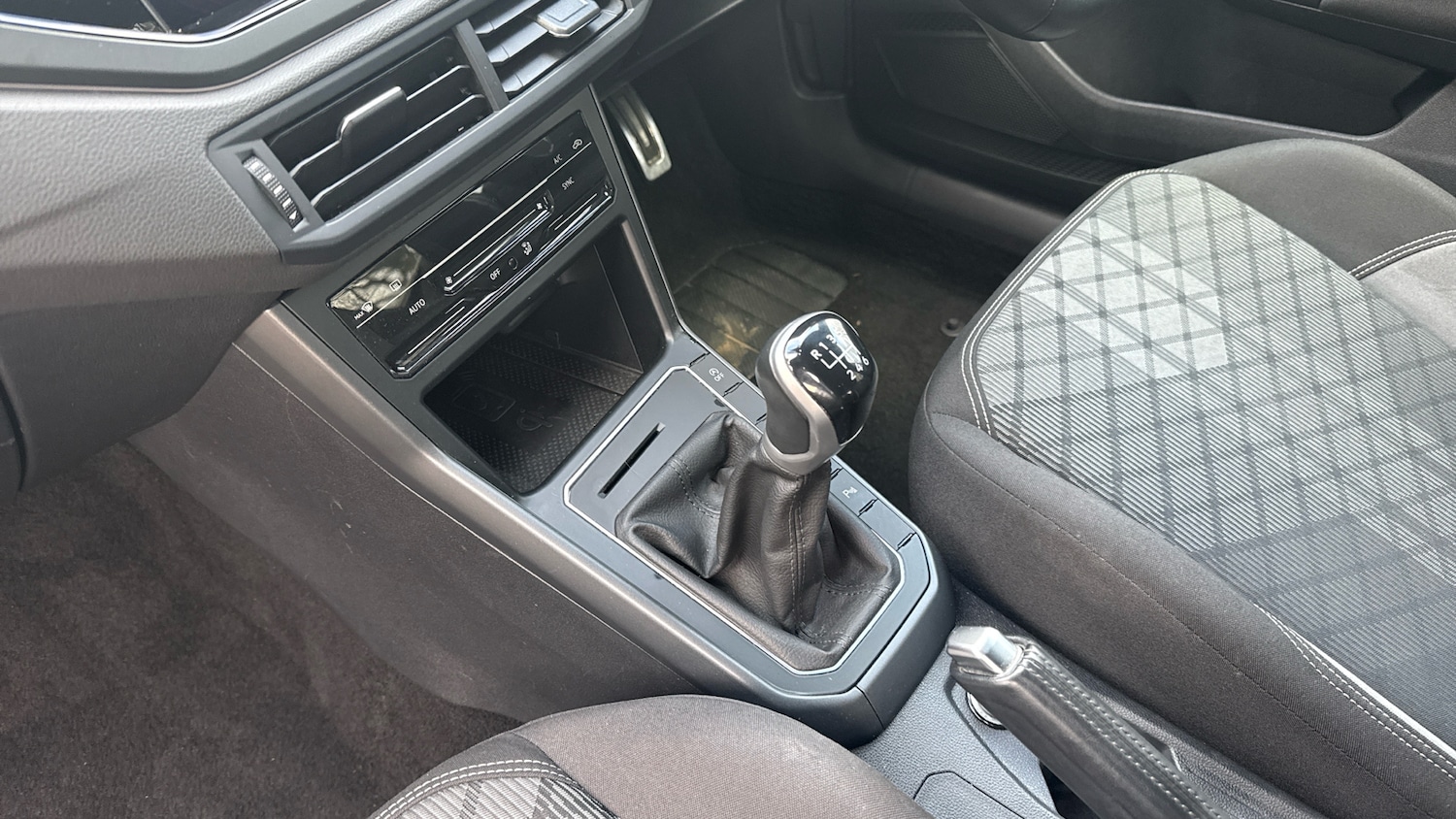 Used Volkswagen Taigo 2023 for sale - 77381466: Photo 13