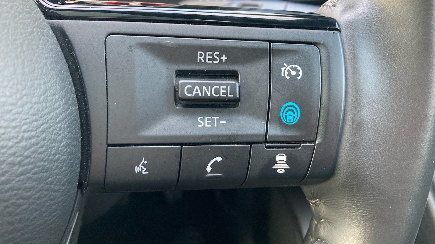 Used Nissan Qashqai 2023 for sale - 77918456: Photo 21