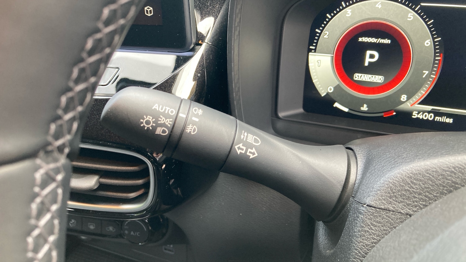 Used Nissan Juke 2024 for sale - 76156529: Photo 28
