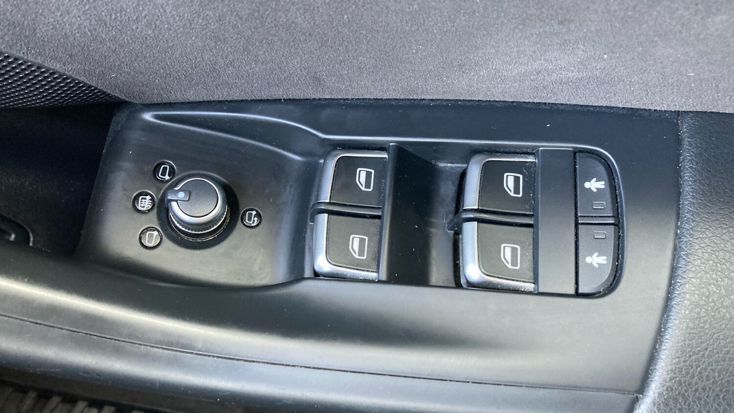 Used Audi Q3 2018 for sale - 77690600: Photo 21