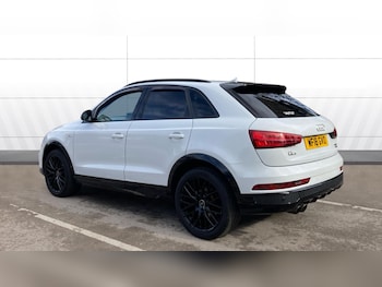 Used Audi Q3 2018 for sale - 77690600: Photo