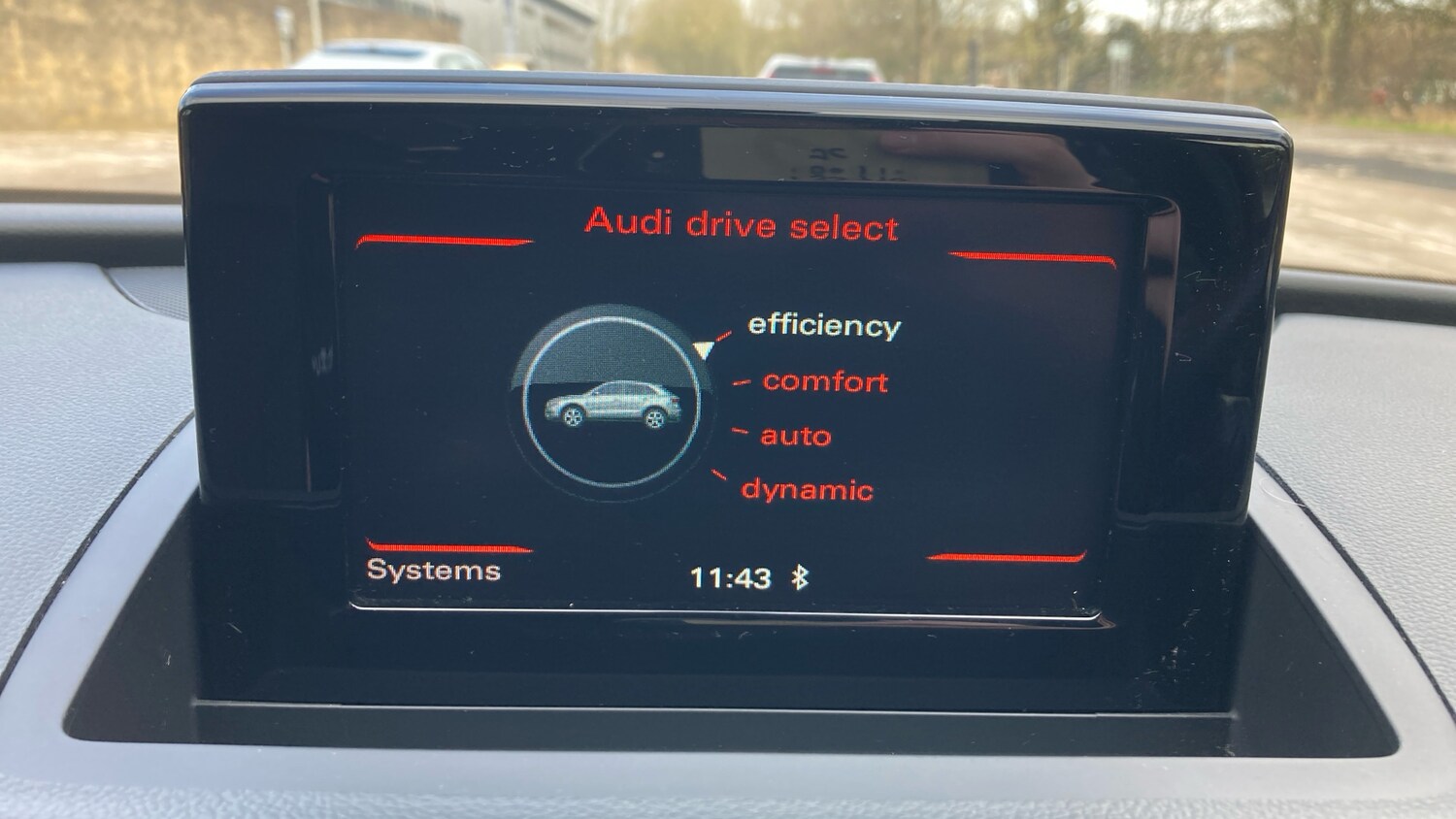 Used Audi Q3 2018 for sale - 77690600: Photo 32