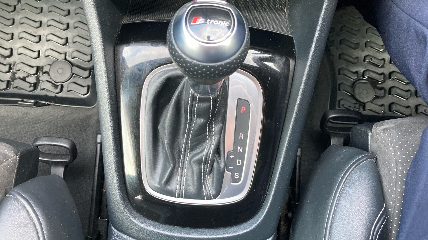 Used Audi Q3 2018 for sale - 77690600: Photo 36