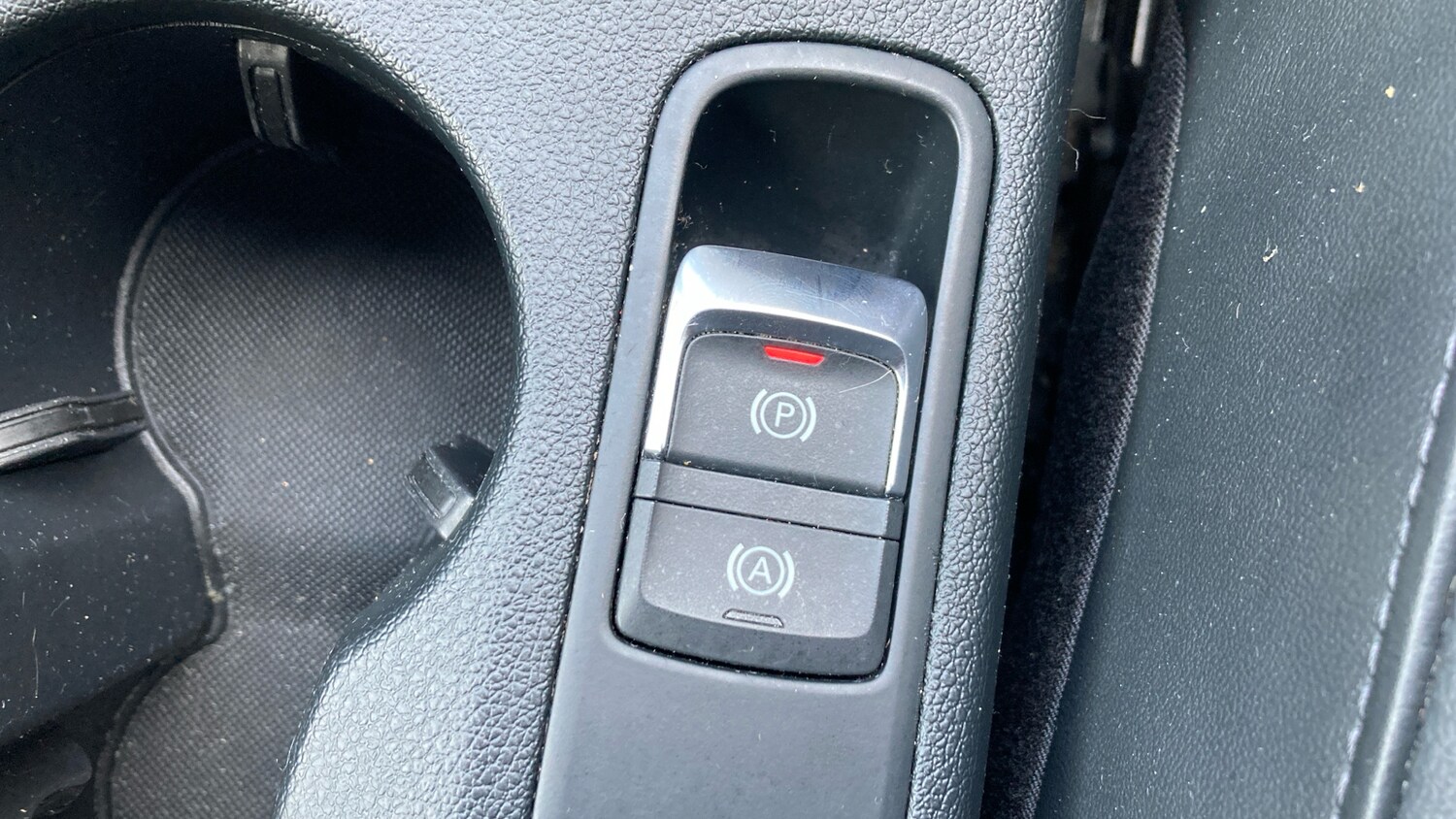 Used Audi Q3 2018 for sale - 77690600: Photo 37