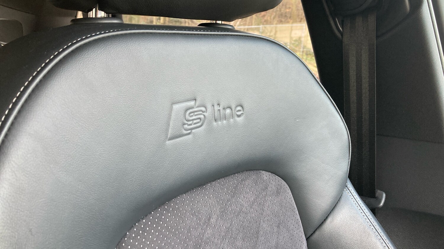 Used Audi Q3 2018 for sale - 77690600: Photo 38