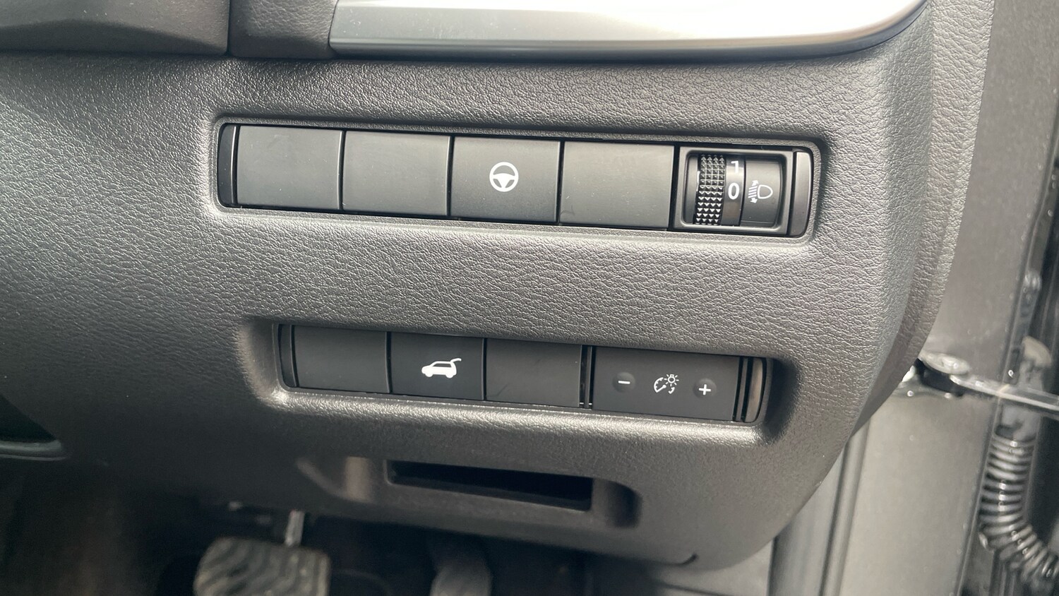 Used Nissan X-Trail 2025 for sale - 77893180: Photo 39