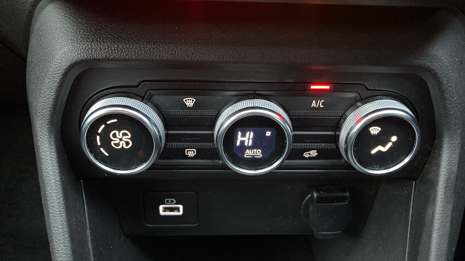 Used Dacia Jogger 2022 for sale - 77184791: Photo 27