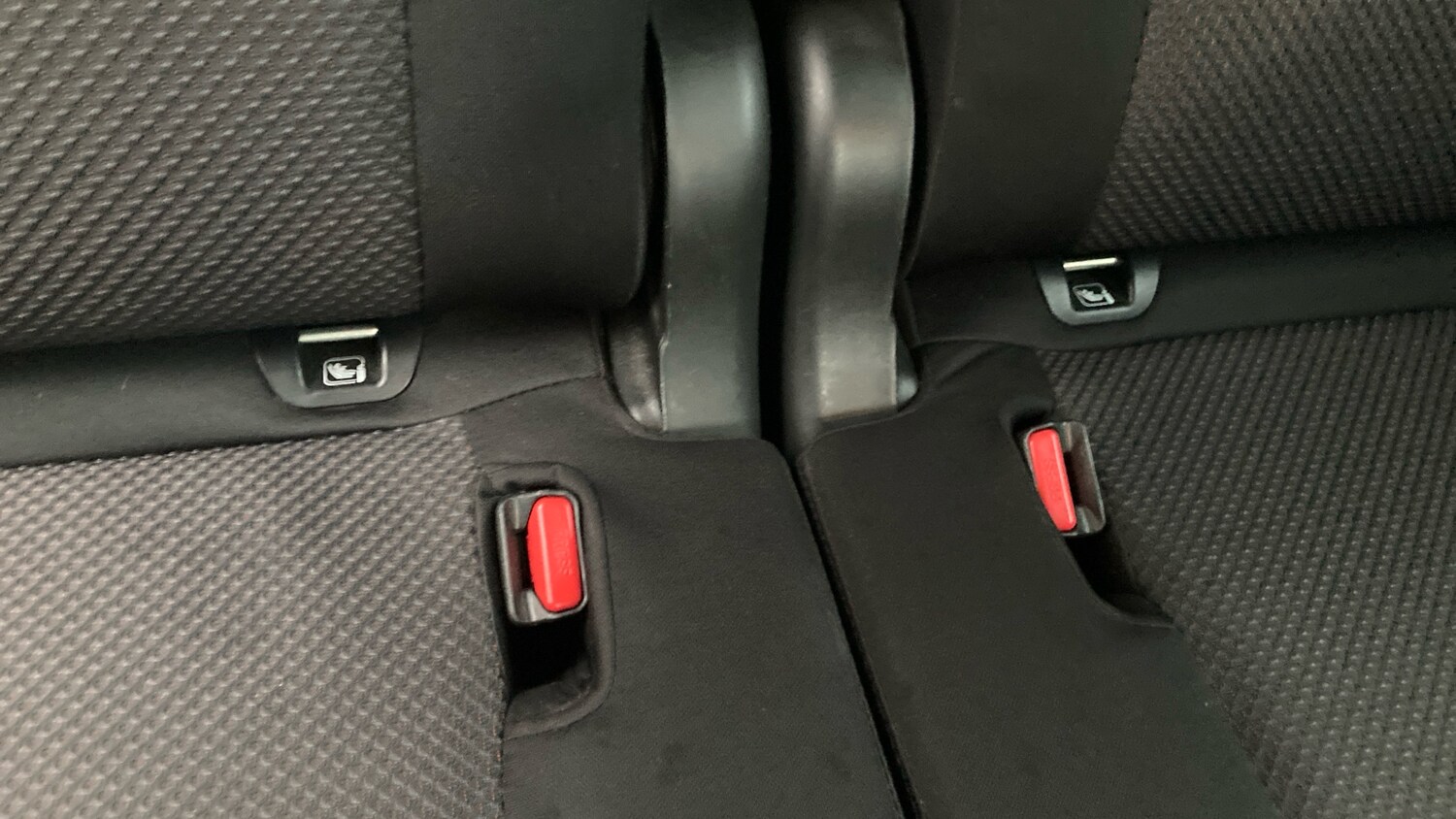 Used Suzuki Ignis 2019 for sale - 77883724: Photo 17