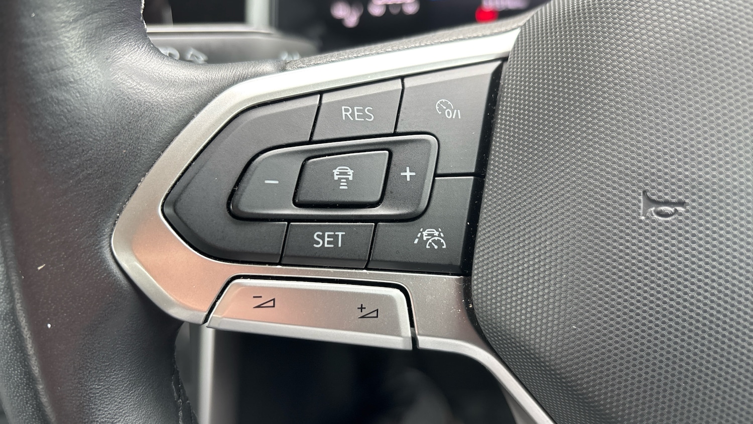 Used Volkswagen Polo 2023 for sale - 77003215: Photo 35