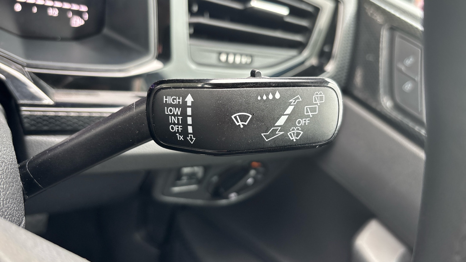 Used Volkswagen Polo 2023 for sale - 77003215: Photo 38