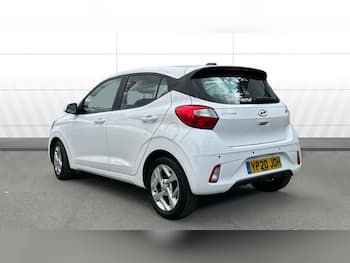 Used Hyundai i10 2020 for sale - 79649822: Photo