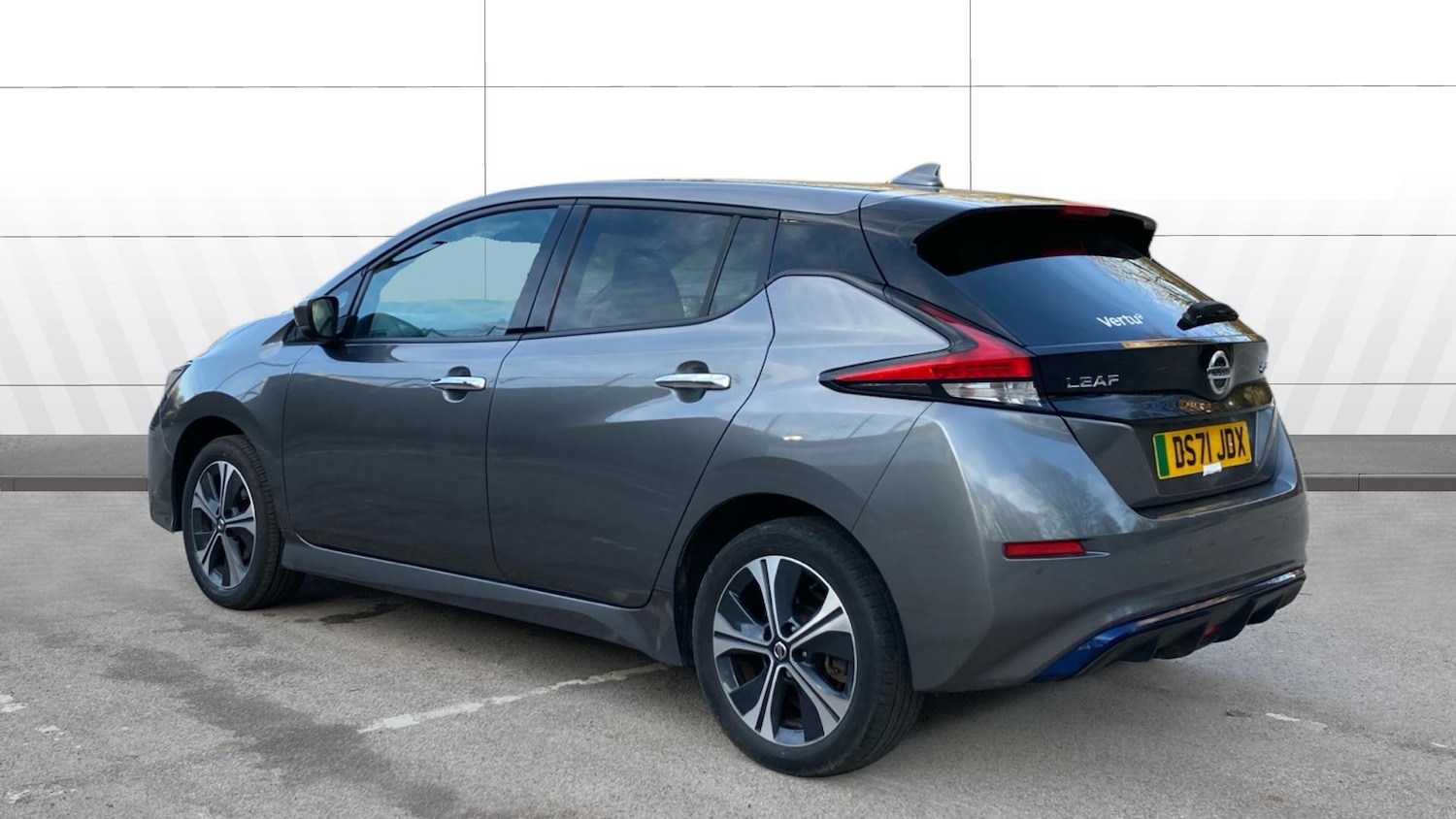 Used Nissan Leaf 2022 for sale - 77690607: Photo 2