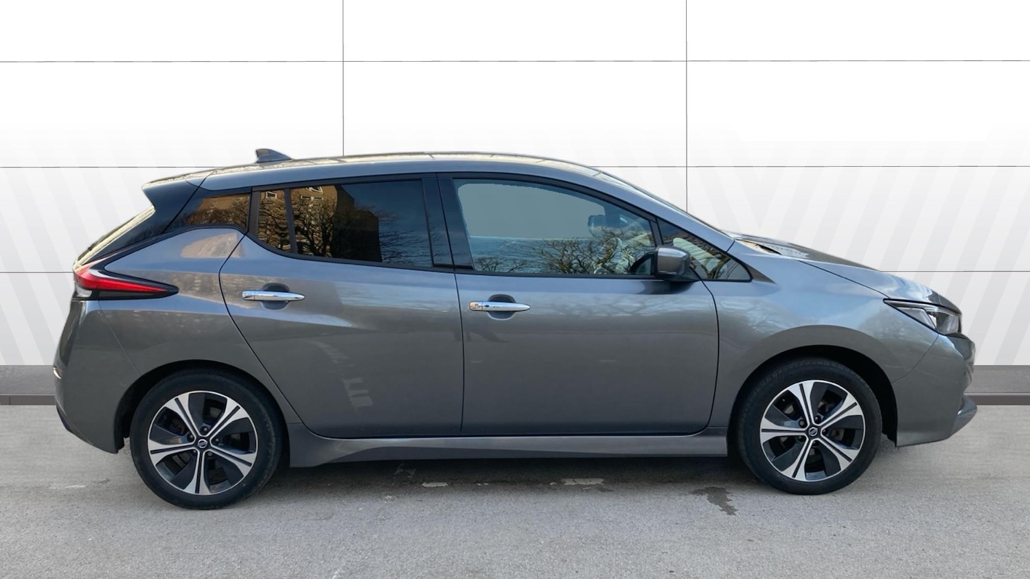 Used Nissan Leaf 2022 for sale - 77690607: Photo 5