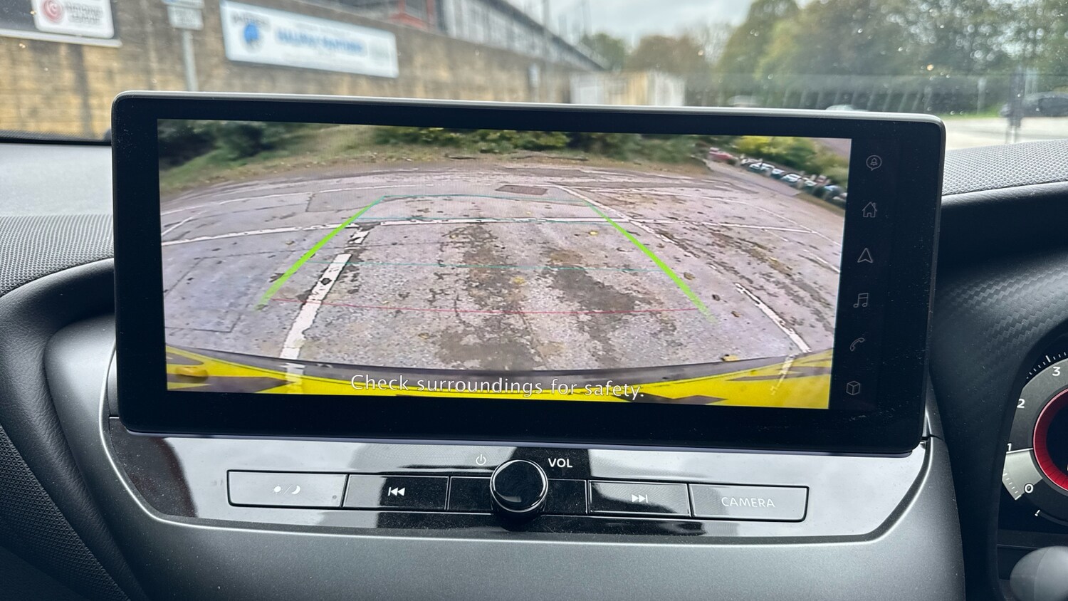 Used Nissan Juke 2024 for sale - 76170612: Photo 28