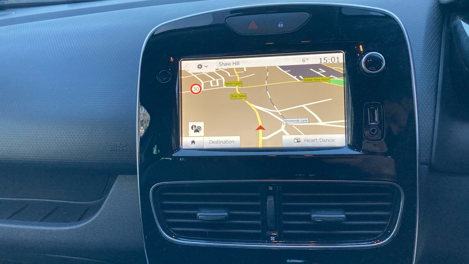 Used Renault Clio 2019 for sale - 76831491: Photo 12