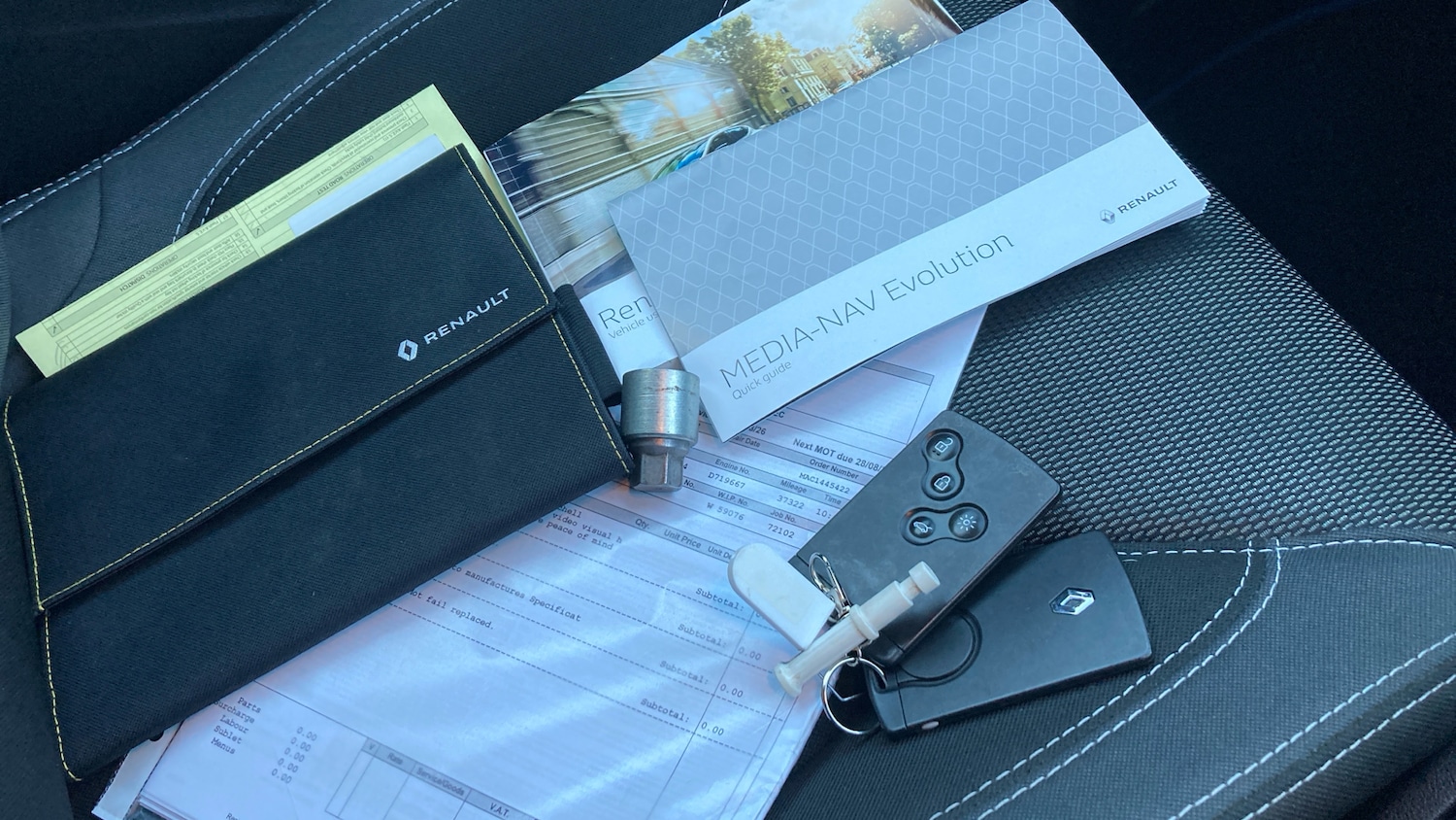 Used Renault Clio 2019 for sale - 76831491: Photo 19