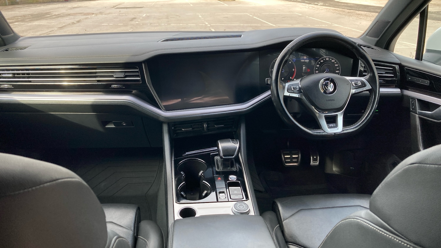 Used Volkswagen Touareg 2019 for sale - 77651014: Photo 10