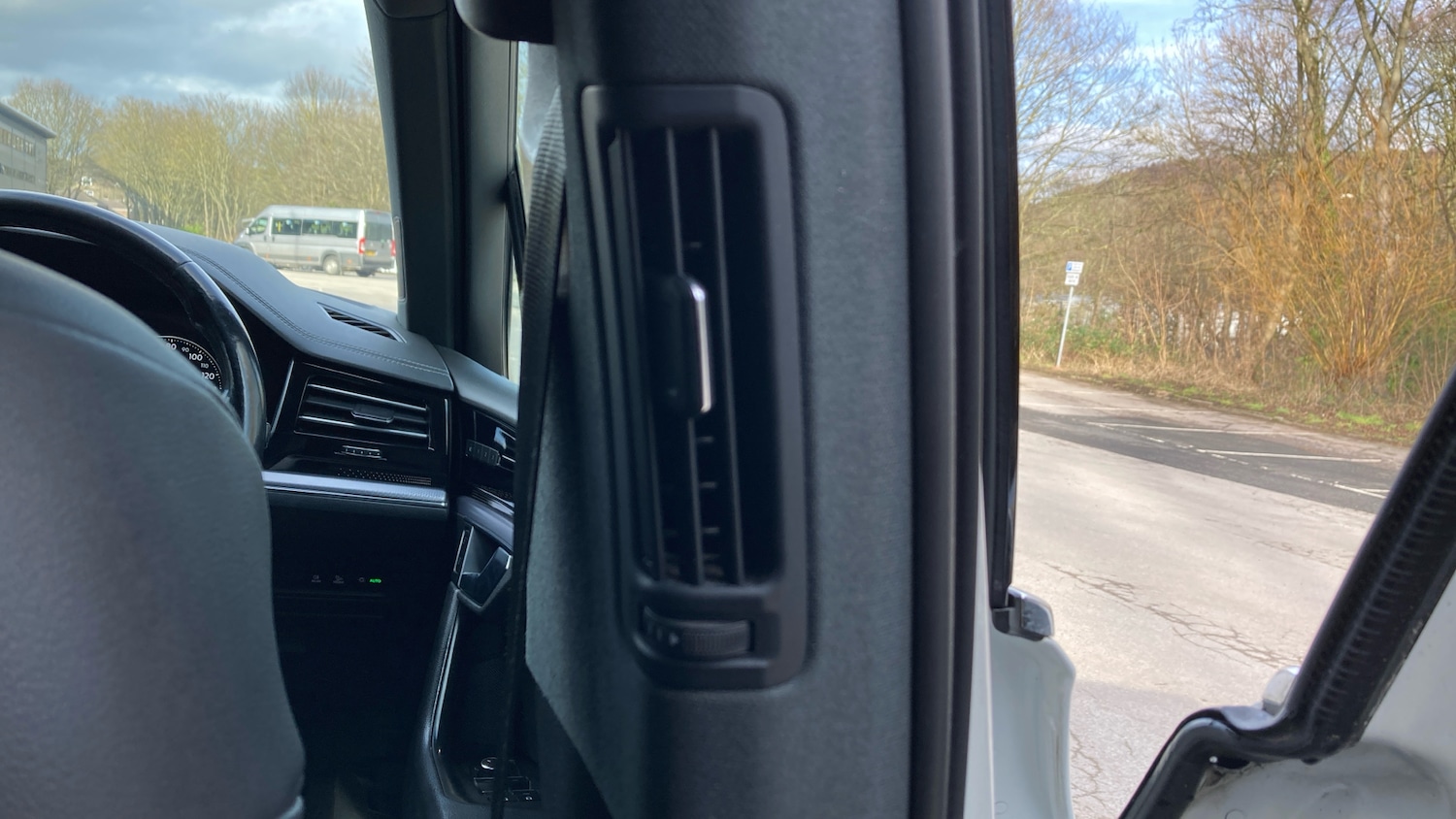 Used Volkswagen Touareg 2019 for sale - 77651014: Photo 35