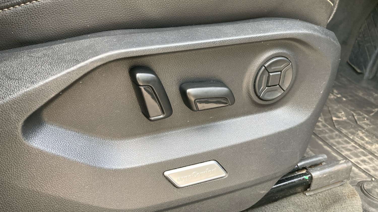 Used Volkswagen Touareg 2019 for sale - 77651014: Photo 37