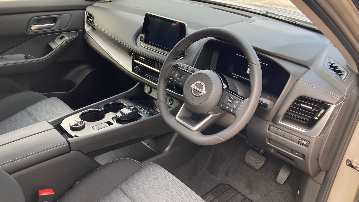 Used Nissan X-Trail 2025 for sale - 76164399: Photo 11