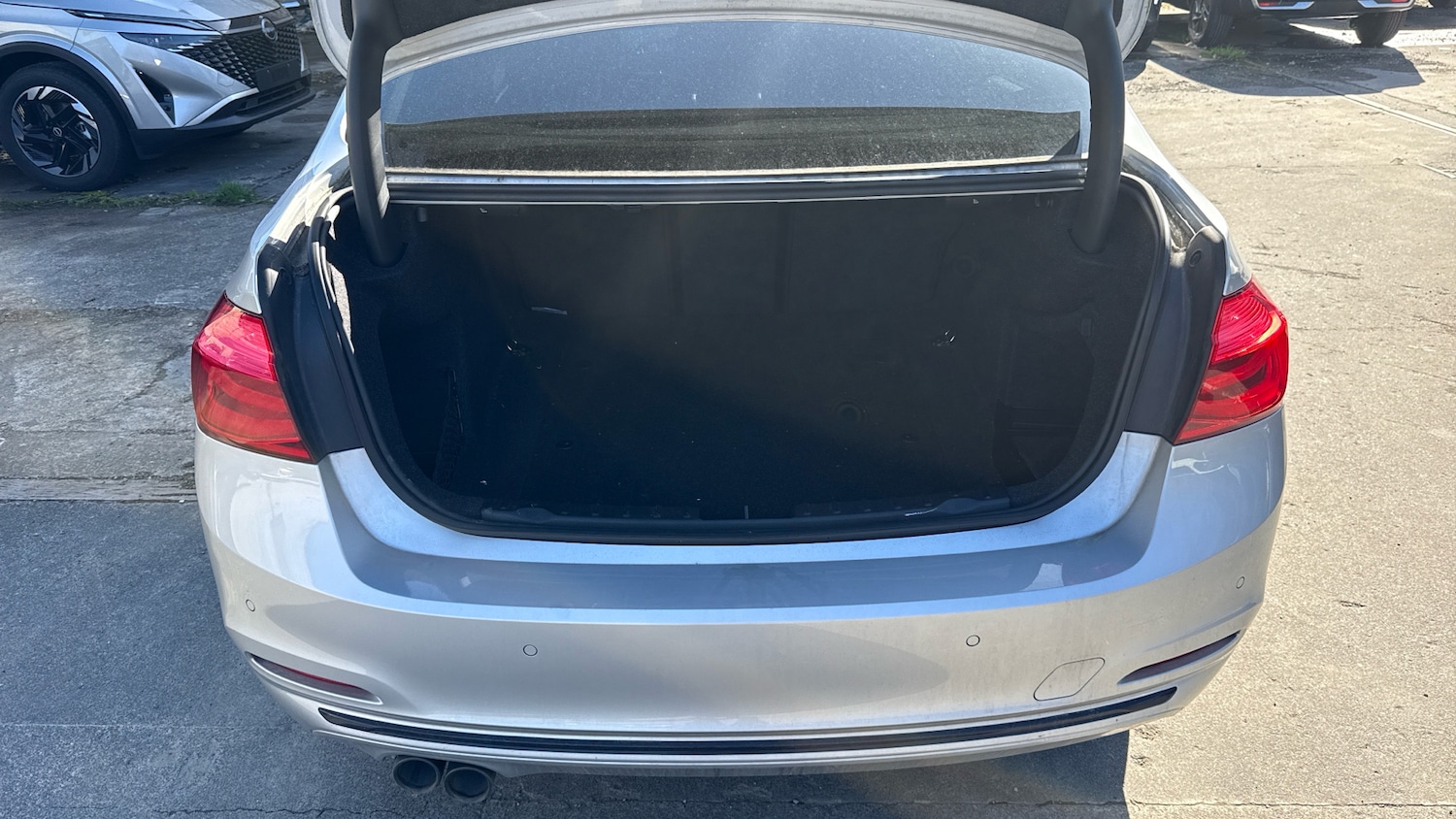 Used BMW 3 Series 2017 for sale - 77906258: Photo 4