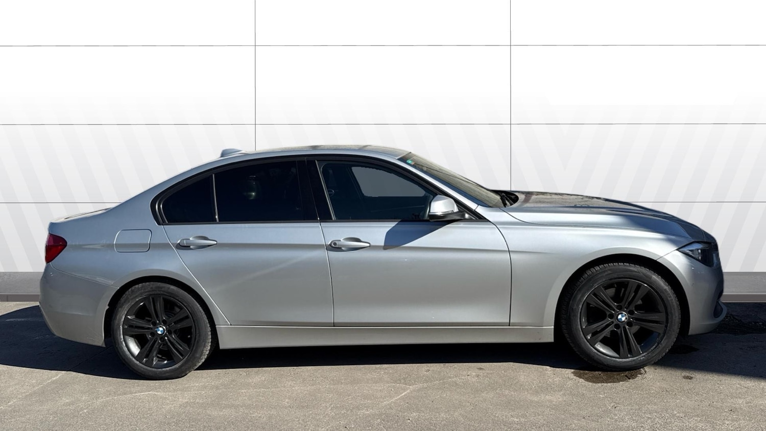 Used BMW 3 Series 2017 for sale - 77906258: Photo 5