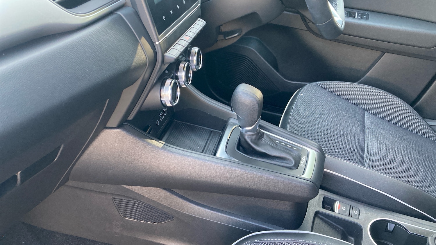 Used Renault Captur 2023 for sale - 76157668: Photo 13