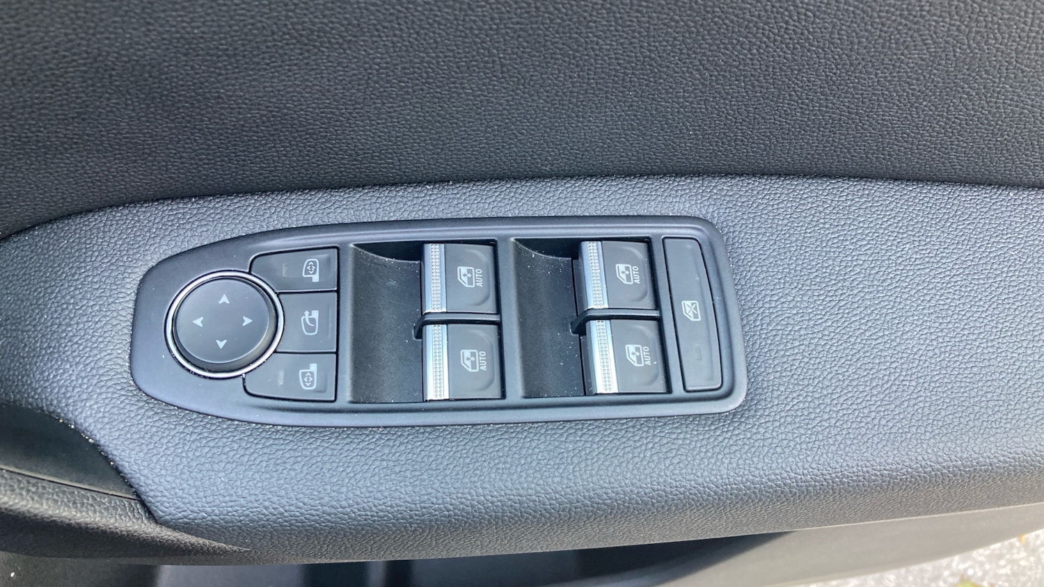 Used Renault Captur 2023 for sale - 76157668: Photo 21