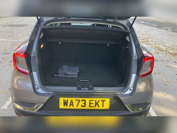 Used Renault Captur 2023 for sale - 76157668: Photo