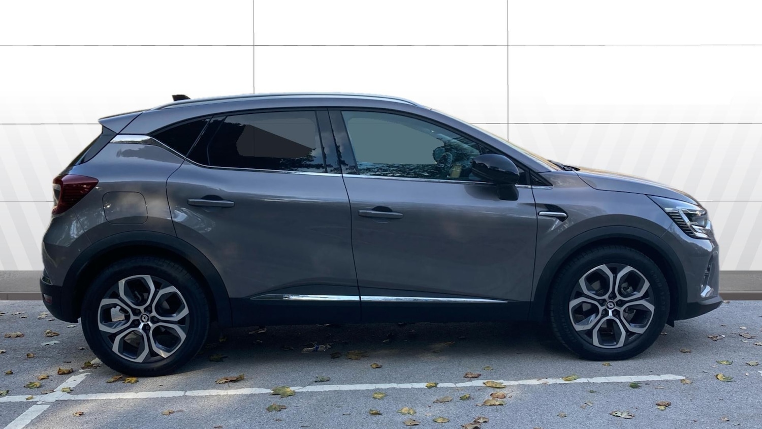Used Renault Captur 2023 for sale - 76157668: Photo 5