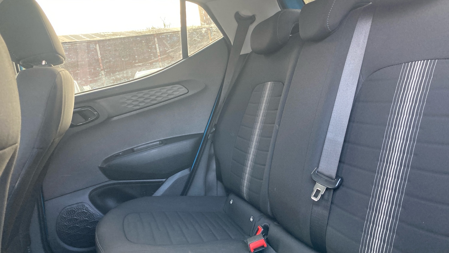 Used Hyundai i10 2022 for sale - 77438130: Photo 16