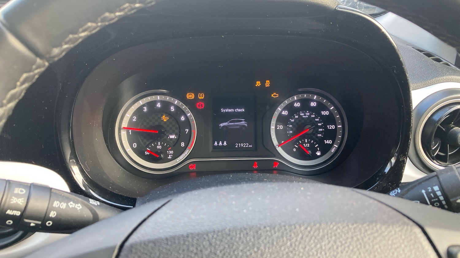 Used Hyundai i10 2022 for sale - 77438130: Photo 18