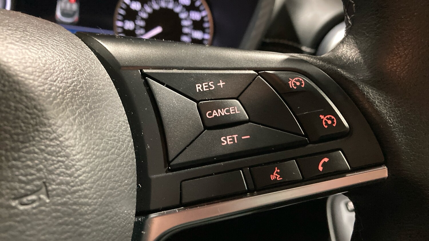 Used Nissan Juke 2023 for sale - 77541875: Photo 22